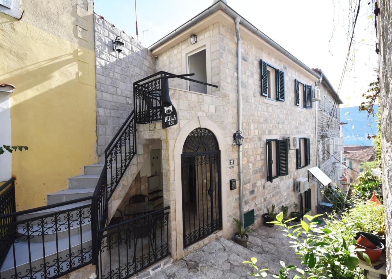 Vila Kula 1830 Apartments Herceg Novi Exterior foto
